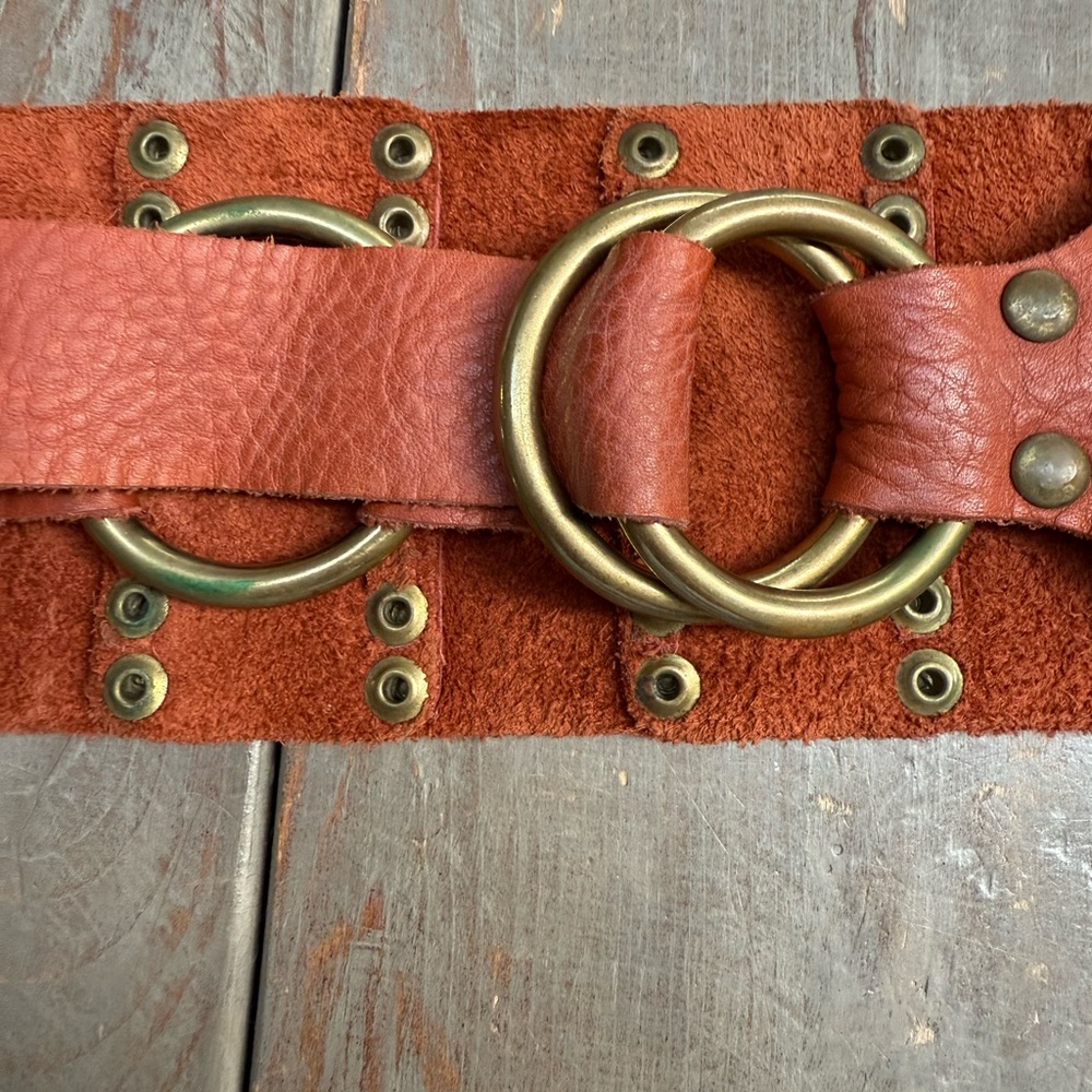 Studded Wide Leather Belt with Brass Accents - Picture 6 of 6